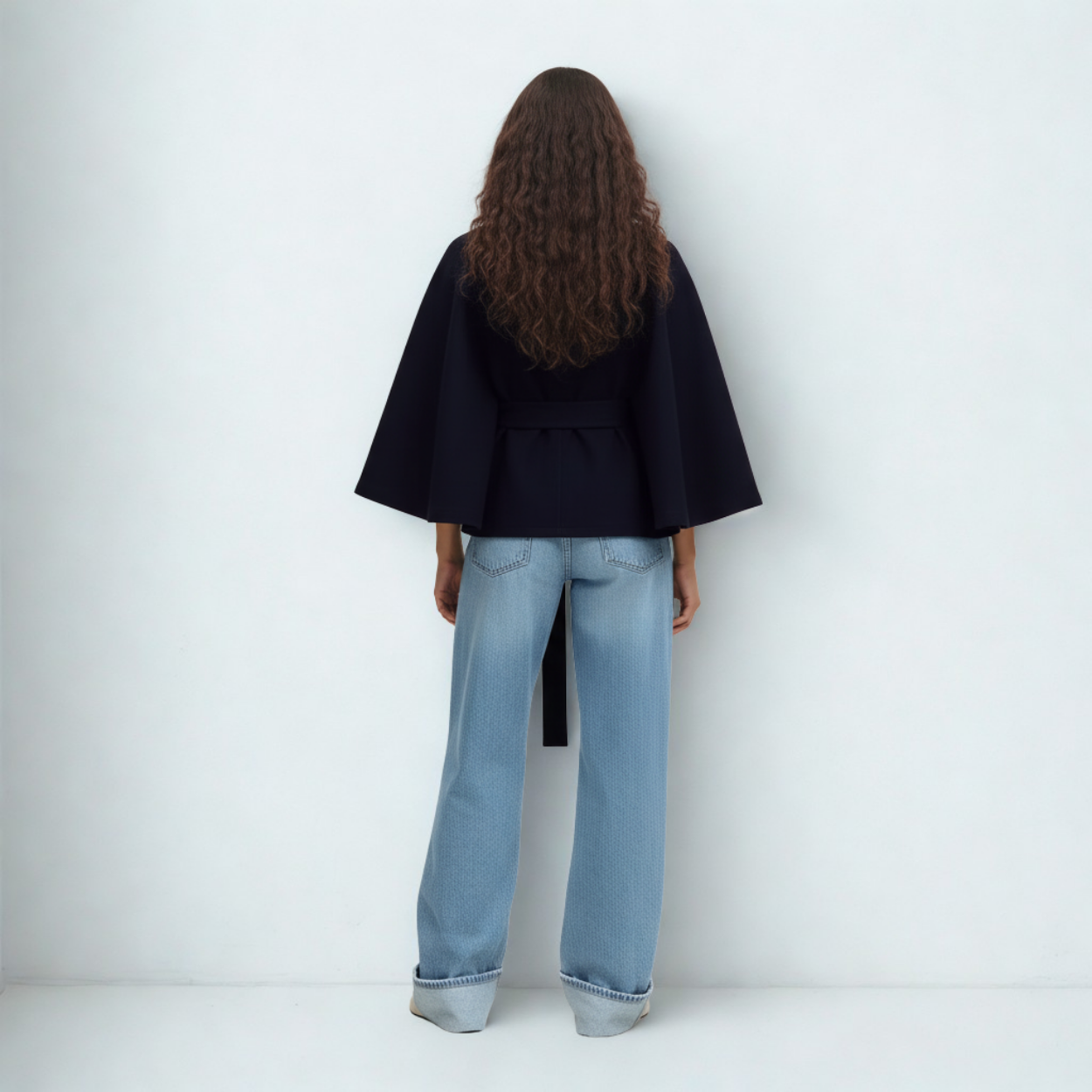 PŁASZCZ Z PASKIEM MESSINA – GRANATOWY