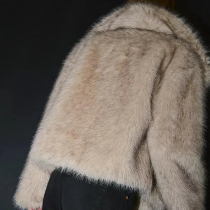 KUNSTPELZ-MANTEL BERGAMO – BEIGE